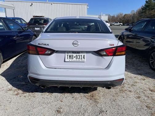 2024 Nissan Altima SR FWD