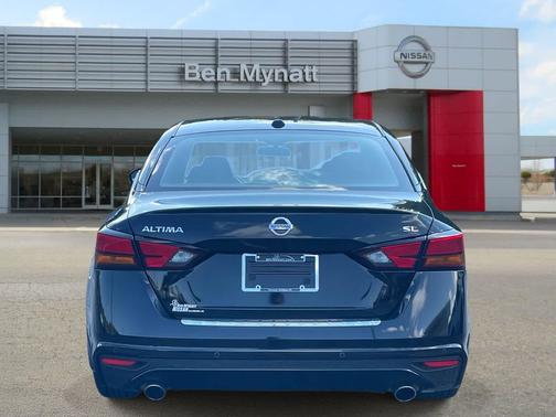 2022 Nissan Altima 2.5 SL