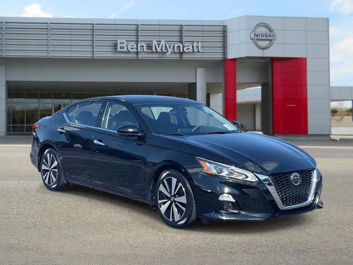 2022 Nissan Altima 2.5 SL