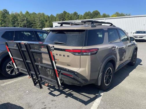 2023 Nissan Pathfinder Rock Creek 4WD