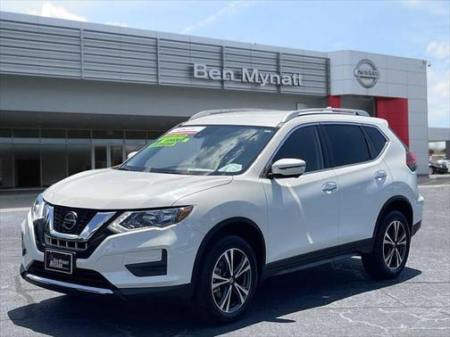2020 Nissan Rogue SV