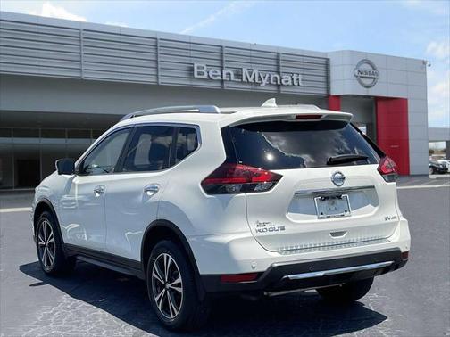 2020 Nissan Rogue SV