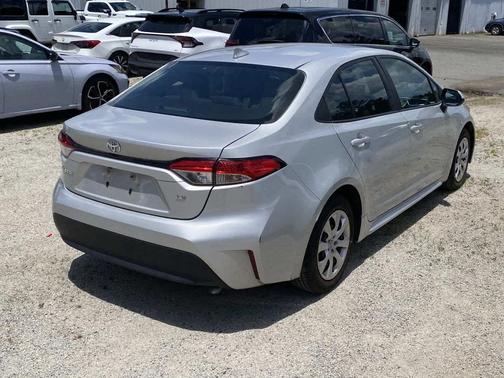 Classic Silver Metallic 2024 Toyota Corolla LE