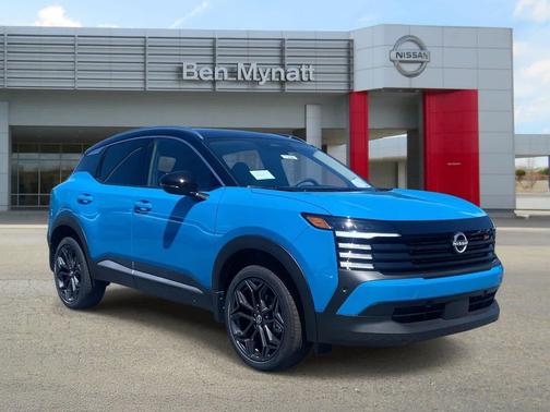 2025 Nissan Kicks SR