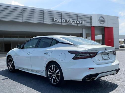 2023 Nissan Maxima SV Xtronic CVT