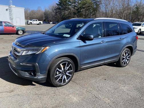 2019 Honda Pilot Touring 8-Passenger
