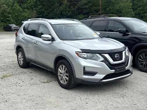 Brilliant Silver 2018 Nissan Rogue SV