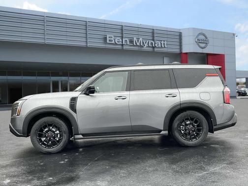 2025 Nissan Armada PRO-4X 4WD