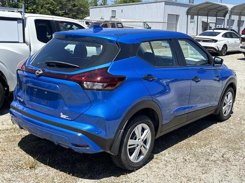 Electric Blue Metallic 2025 Nissan Kicks S