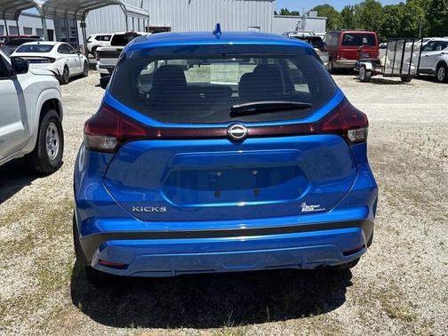 Electric Blue Metallic 2025 Nissan Kicks S