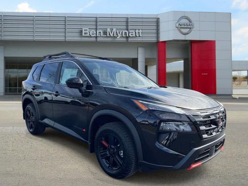 Super Black 2026 Nissan Rogue Rock Creek
