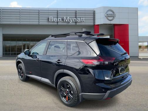 Super Black 2026 Nissan Rogue Rock Creek