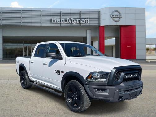 2019 RAM 1500 Classic Warlock Crew Cab 4x4 5'7' Box