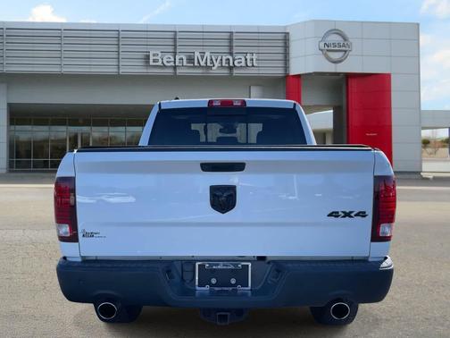 2019 RAM 1500 Classic Warlock Crew Cab 4x4 5'7' Box