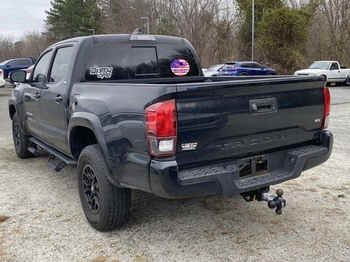 2022 Toyota Tacoma SR5