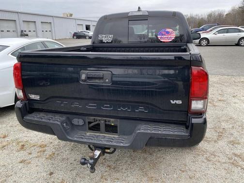 2022 Toyota Tacoma SR5