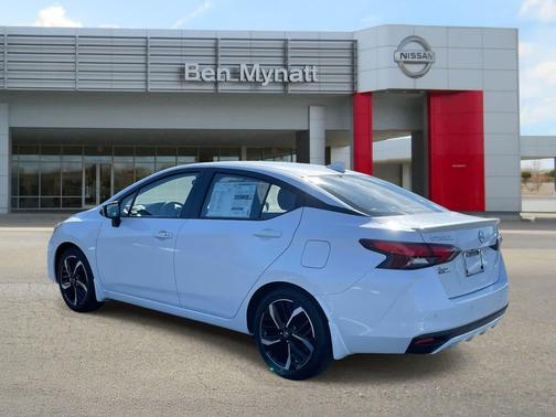 2025 Nissan Versa 1.6 S