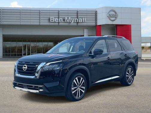 2025 Nissan Pathfinder Platinum 4WD