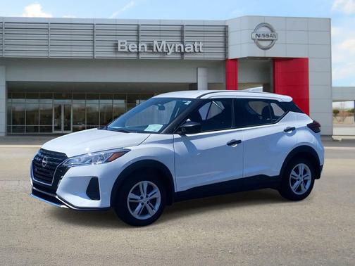 Fresh Powder 2025 Nissan Kicks S