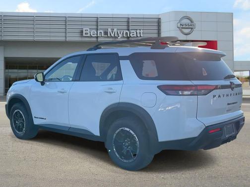2025 Nissan Pathfinder Rock Creek 4WD