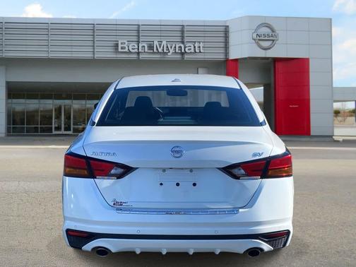 2020 Nissan Altima 2.5 SV