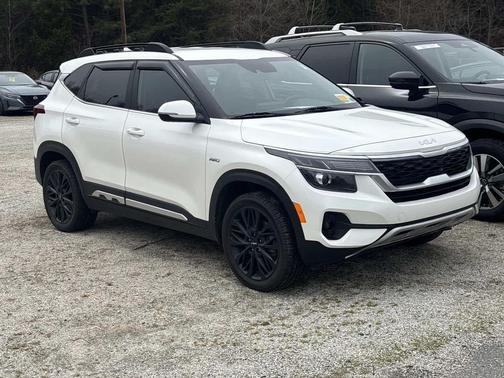 2023 Kia Seltos Nightfall Edition