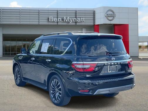 2024 Nissan Armada Platinum 2WD