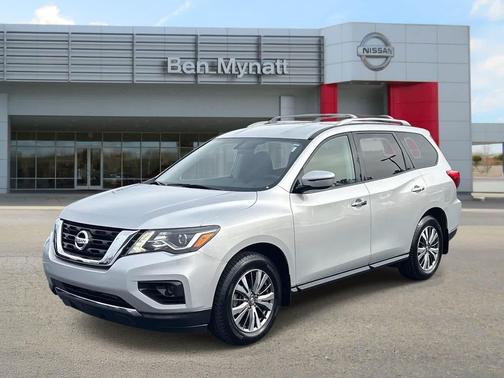 2019 Nissan Pathfinder S