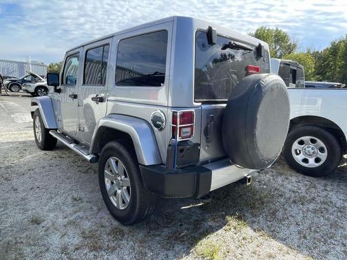 2013 Jeep Wrangler Unlimited Sahara