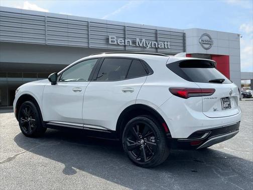 2023 Buick Envision Essence FWD