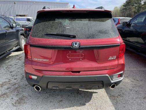 2023 Honda Passport AWD Elite