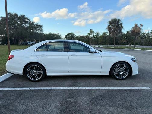 2019 Mercedes-Benz E-Class E 300 Sedan 4D
