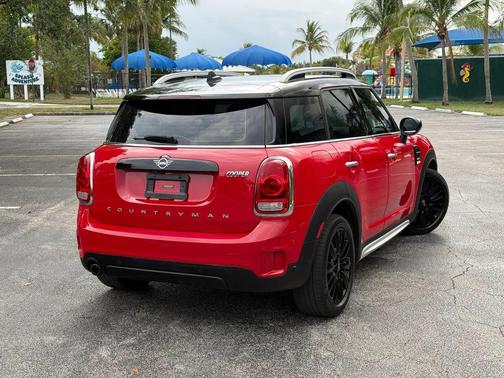 Chili Red 2020 MINI Countryman Oxford Edition