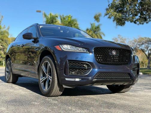 2019 Jaguar F-PACE 25t R-Sport