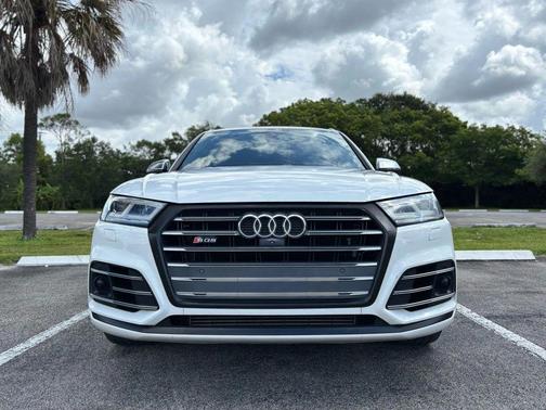 2018 Audi SQ5 3.0T Prestige