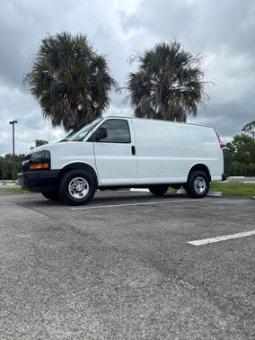 2021 Chevrolet Express 2500 RWD 2500 Regular Wheelbase WT