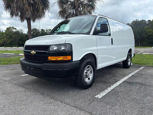 2021 Chevrolet Express 2500 RWD 2500 Regular Wheelbase WT