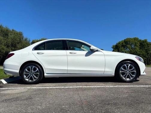2015 Mercedes-Benz C-Class 4MATIC