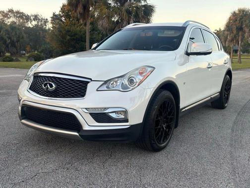 2017 INFINITI QX50 Base