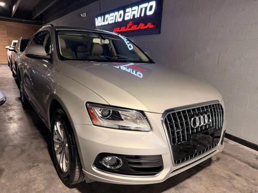 Gray 2014 Audi Q5 2.0T Premium Plus