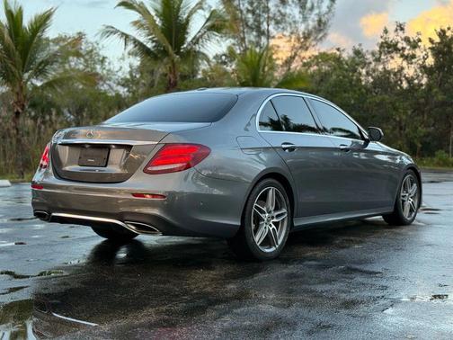2018 Mercedes-Benz E-Class E 300 Sedan 4D