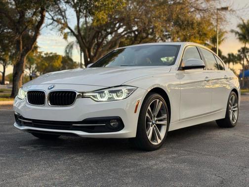 2018 BMW 330 330i Sedan 4D