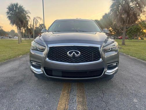 2016 INFINITI QX60 Base