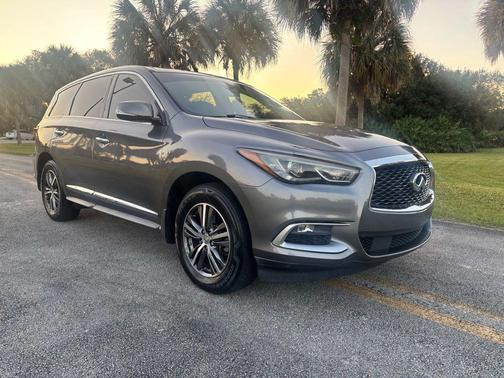 2016 INFINITI QX60 Base