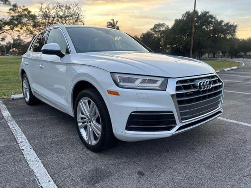 2019 Audi Q5 2.0T Premium Plus