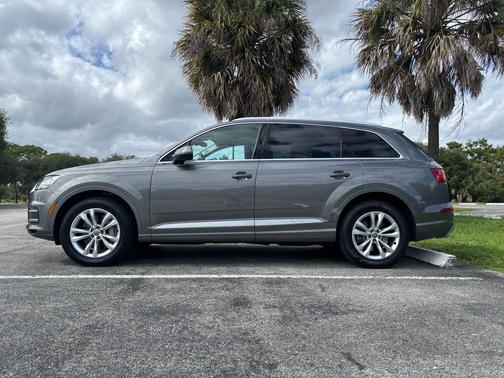 2018 Audi Q7 3.0T Premium Plus