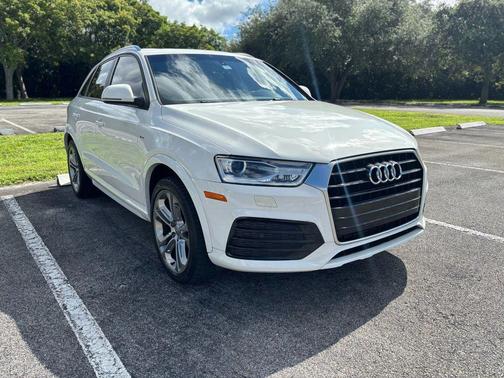2018 Audi Q3 Premium Sport Utility 4D
