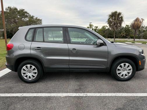 2018 Volkswagen Tiguan Limited 2.0T