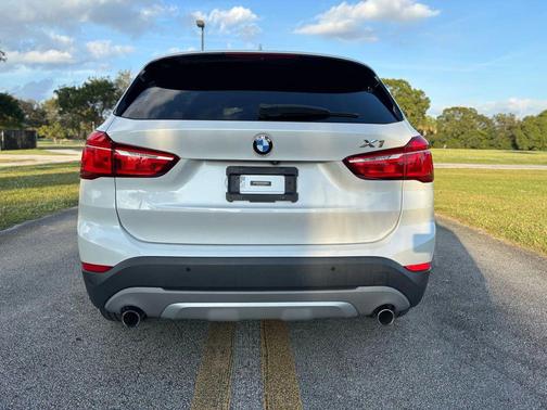2017 BMW X1 sDrive28i