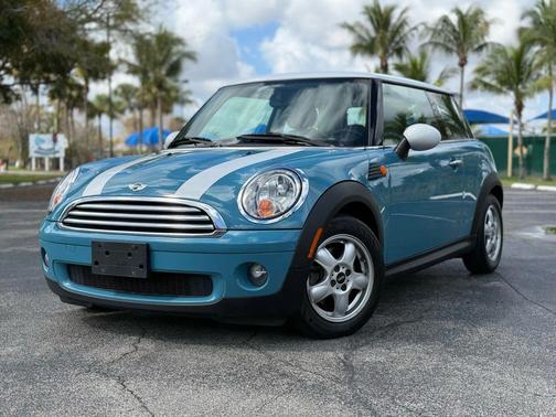 2009 MINI Cooper Base